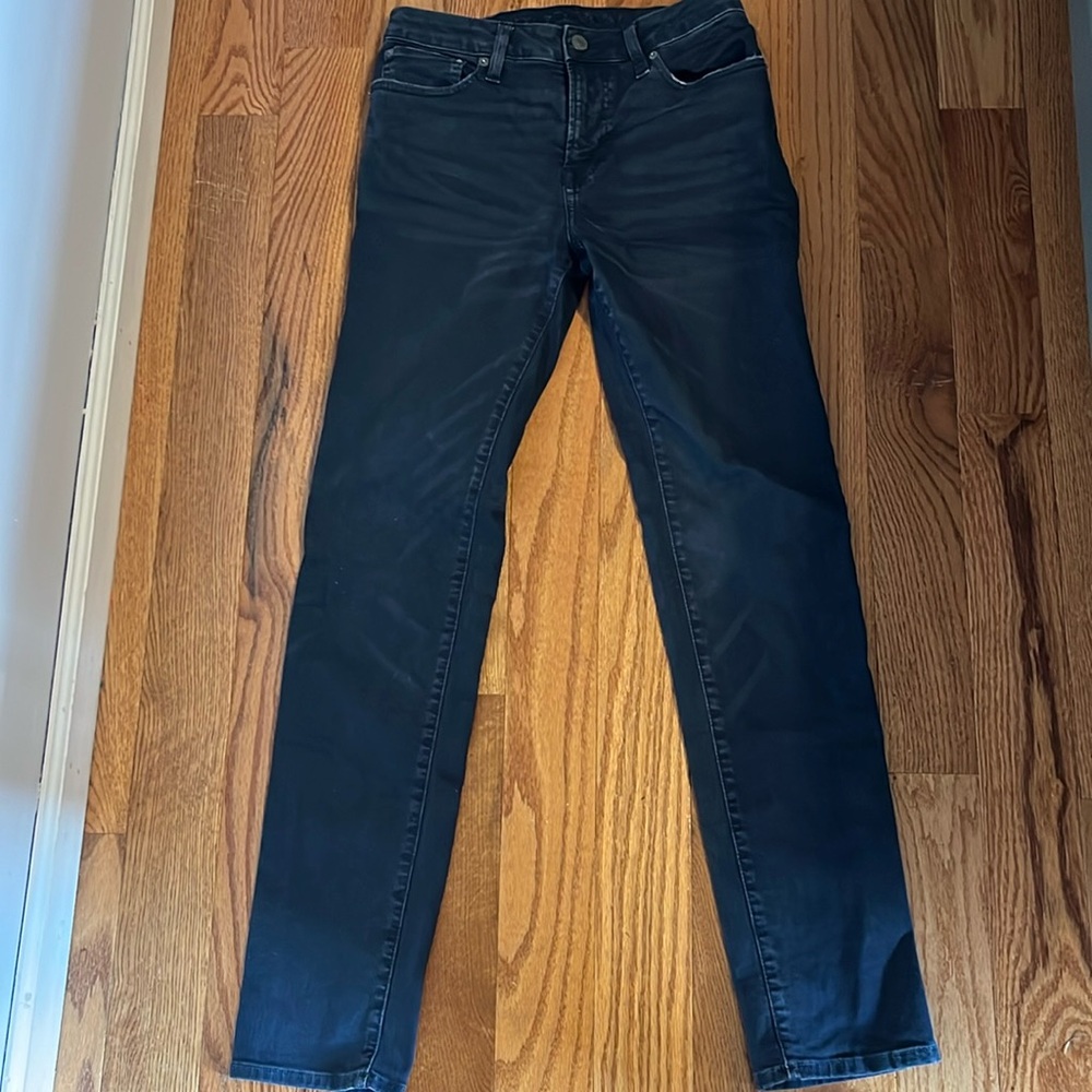 American Eagle Dark Wash Jeans